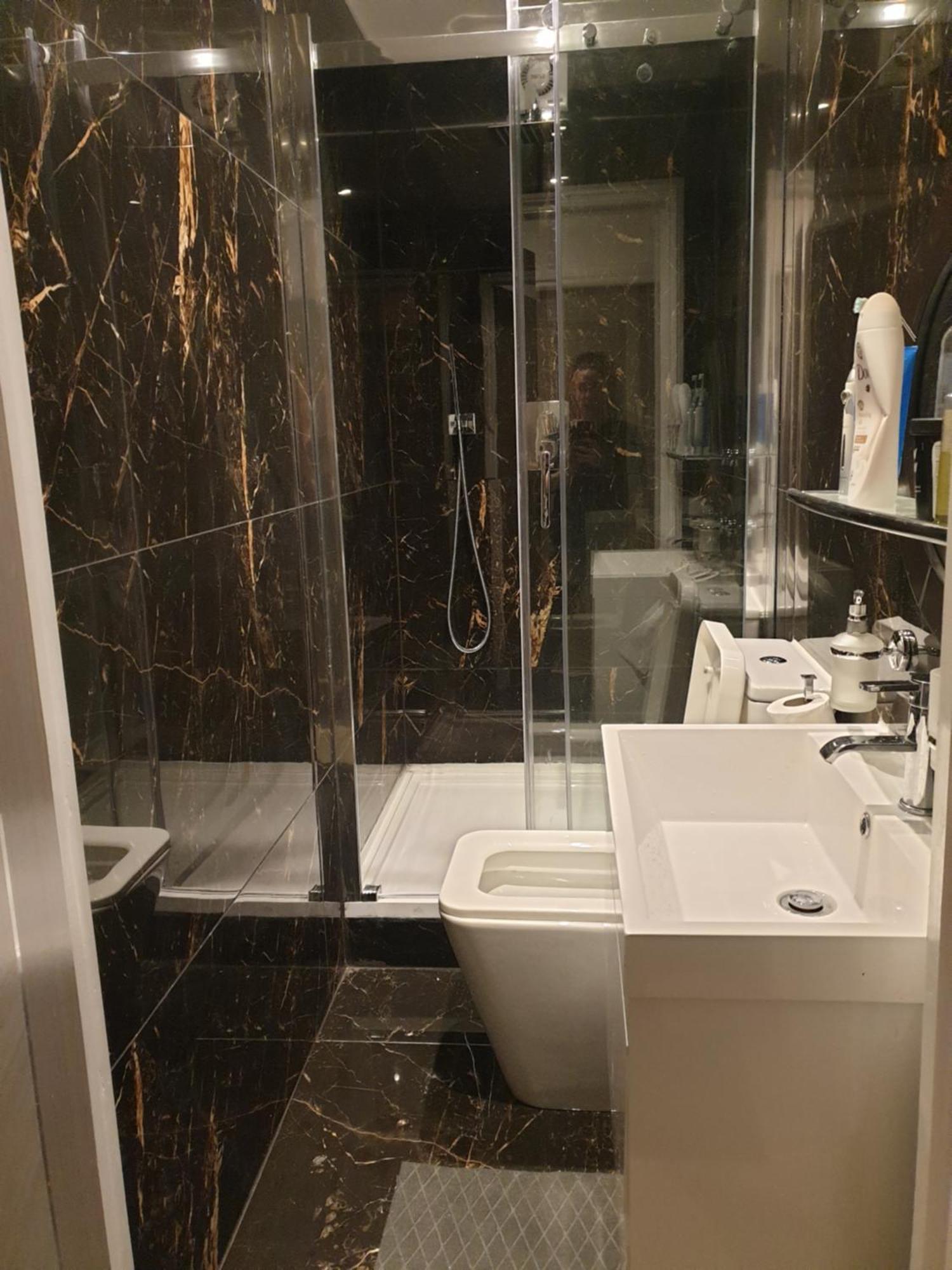 Central London Property-Ensuite, Double And Budget Room Екстер'єр фото